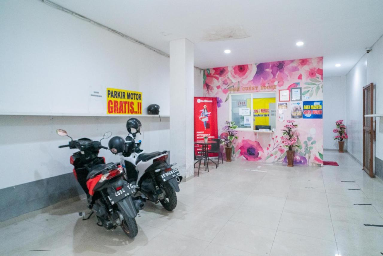 红多兹Plus酒店@梅尔伦库特Jl古农安雅 Gununganjar 外观 照片